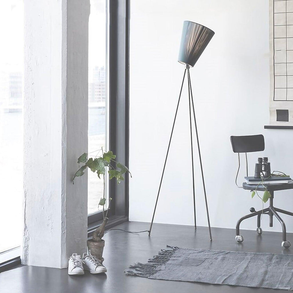 Indoor Floor Lamp | RUCHO - Modilu