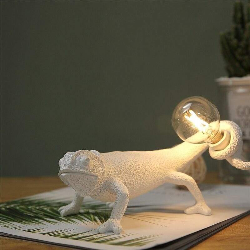 Bedside Lamp | CAMELEON - Moralgardenlab, Bedside Lamp, moralgardenlab, Animal, White, Office, Bedroom, design, Lamp, Desk Lamps, Designer Desk Lamps, Modern Desk Lamps, Bedside Lamps, Modern Bedside Lamps, Modern, Original, Dining Room, Living Room, Moralgardenlab, moralgardenlab.com