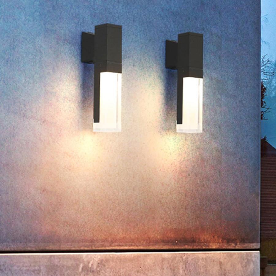 Outdoor Light | LOUNA - Moralgardenlab, Outdoor Wall Light, moralgardenlab, Wall Light, Outdoor Wall Light, Wall, Black, Terrace, Moralgardenlab, moralgardenlab.com