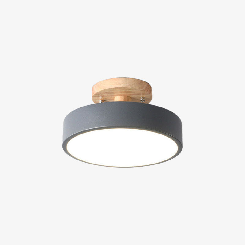Ceiling light | Practical