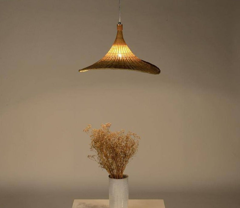 Chandelier in Wood | MINOR