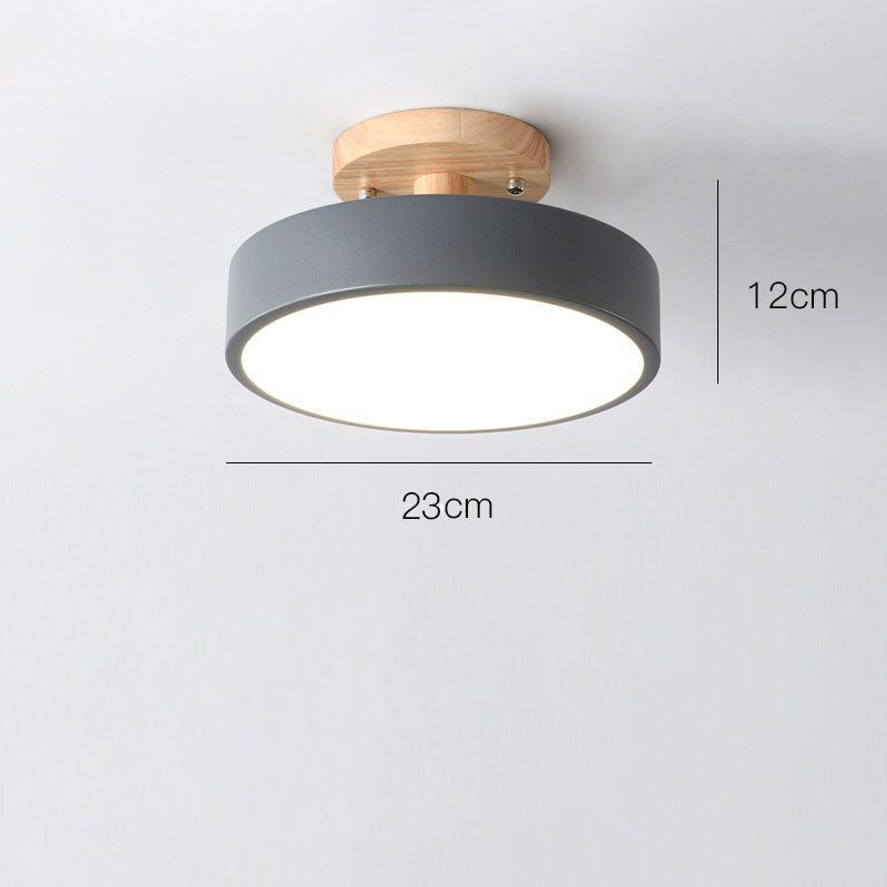 Ceiling light | Practical