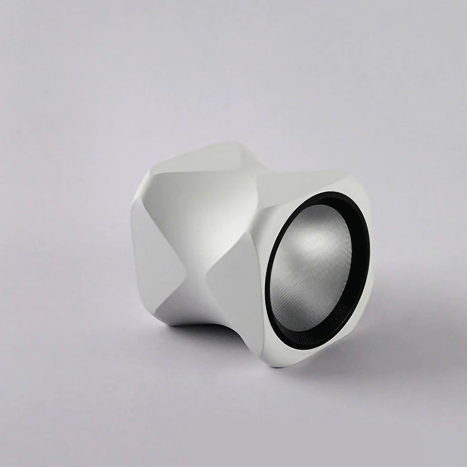 Spotlight | ALHÉNA - Moralgardenlab, Spotlights, moralgardenlab, Colour_White, Colour_Black, Indoor Lighting, Material_Steel/Alu, Room_Office, Room_Bedroom, Room_Hallway, Room_Kitchen, Room_Dining Room, Room_Living Room, Room_Living_Room, Prix_50€-99€, Prix_>99€, Spotlights Kitchen, Spotlights indoor, Spotlights design, Spotlights LED, Spotlights Living Room, Style_Art decor, Style_Contemporain, Type de Spotlight_En saillie, Moralgardenlab, moralgardenlab.com